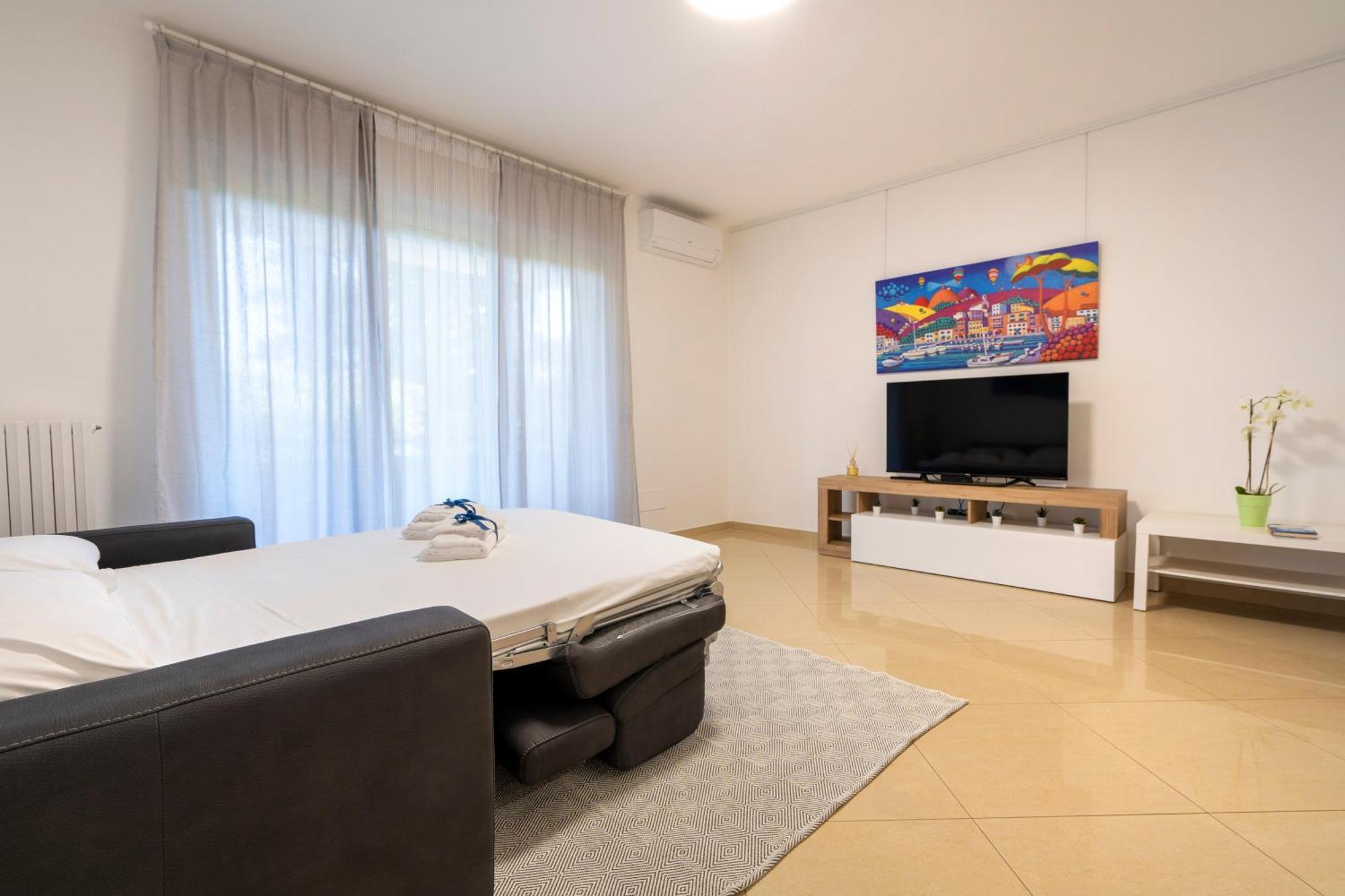 Boscoincitta Apt With Garage And Whirlpool Tub Bari Ngoại thất bức ảnh